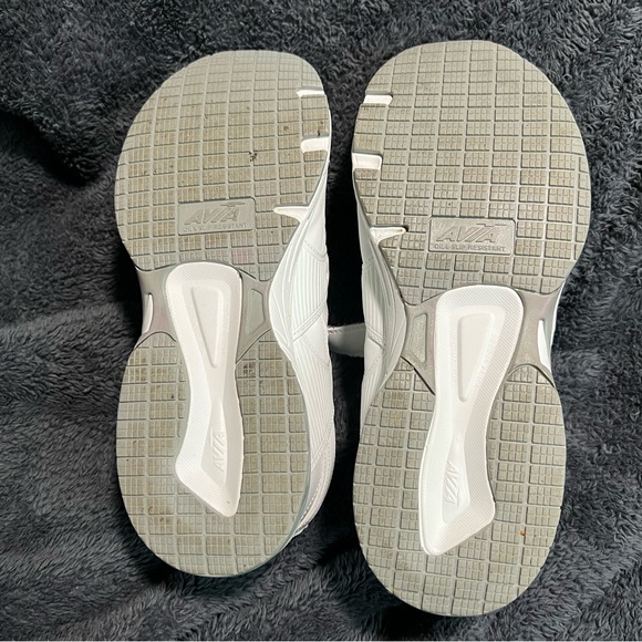 EUC Avia Avi-Union II Strap Men’s Non-Slip Sneakers Size 13W - Picture 5 of 11